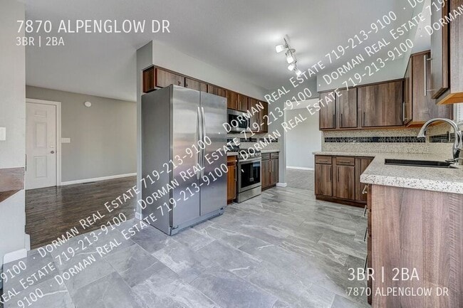 Photo - 7870 Alpenglow Dr