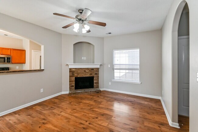 Photo - 10261 Sterling Ridge Dr