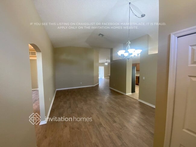 Photo - 214 Oak Branch Dr