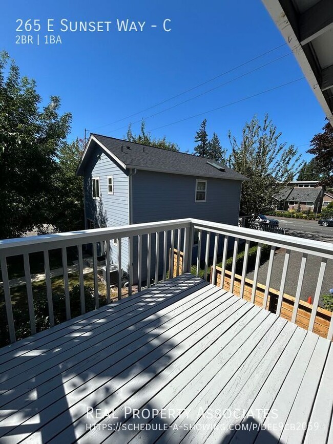 Building Photo - 265 E Sunset Way Unit C Rental