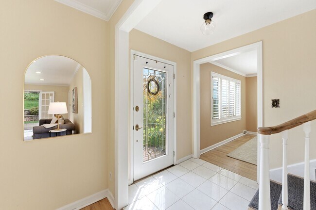 Photo - 709 E 11th Ave