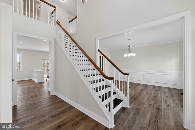 Photo - 208 Liberty Cir