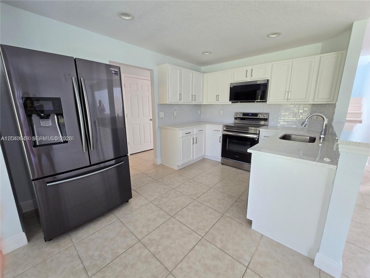 Photo - 4670 SE Graham Dr