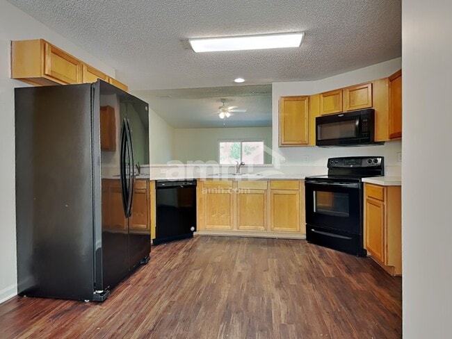 Photo - 11127 Lauren Oak Ln