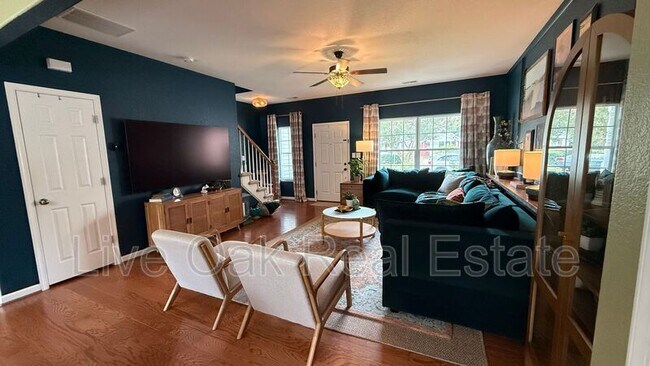 136 Filbert St