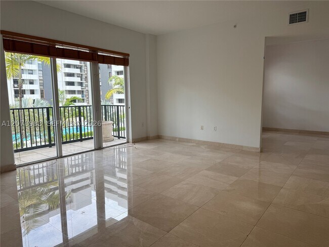 Photo - 650 Valencia Ave Unit 303