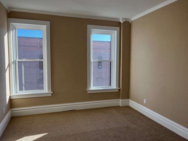 Photo - 201 N Main St Unit 2