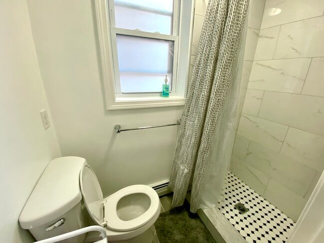 Photo - 97 Calumet St Unit 2