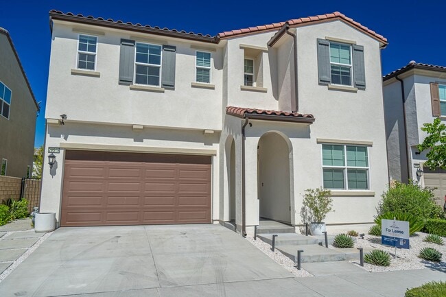 Building Photo - Beautiful 4-Bedroom Home with Solar and Private Patio in Plum Estates!