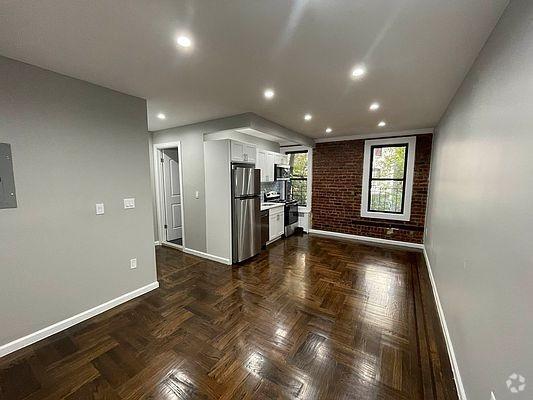 Building Photo - 1 bedroom in BRONX NY 10462 Unit 1M Rental