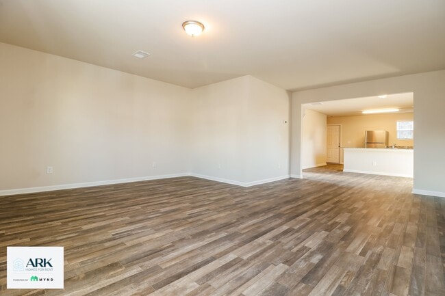 21 Bay Breeze Ln