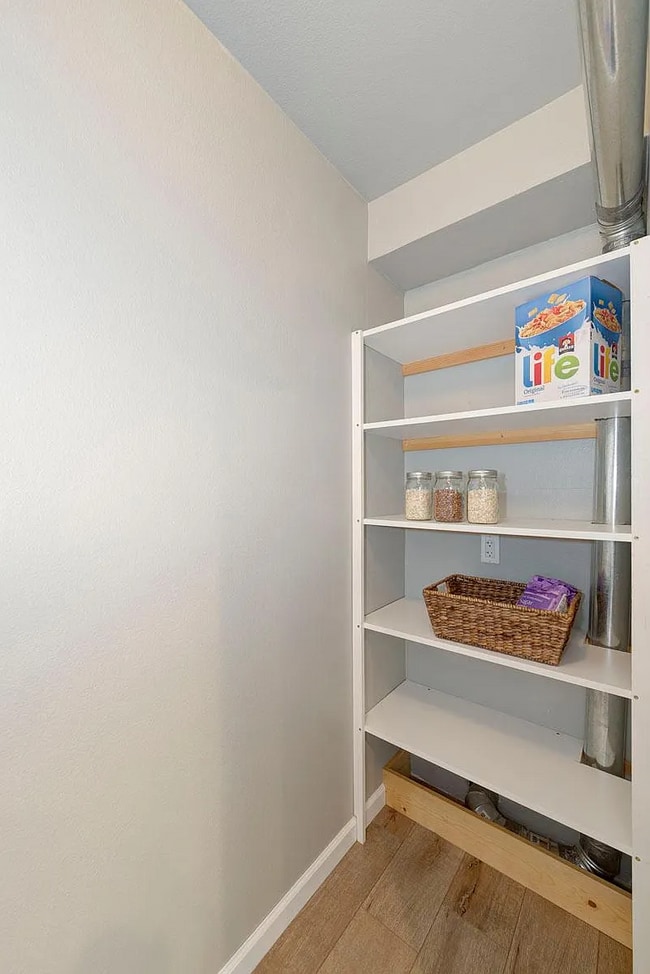 despensa sin salida - 14 Coventry Ln Unidad 14