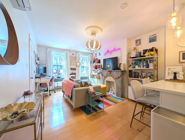 Photo - 332 York St Unit #1