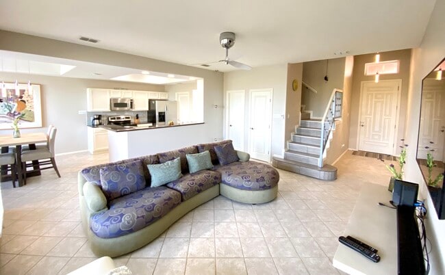 Photo - 9 Harbor Town Unit 9