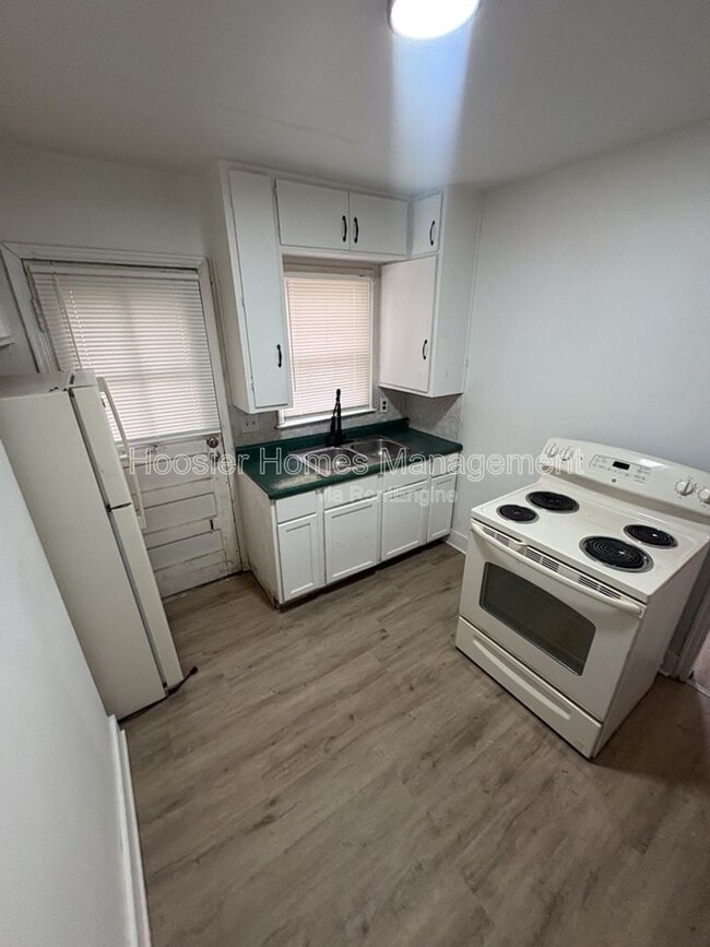 Photo - 3461 Dequincy St