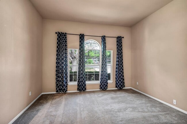 Photo - 5700 Lomita Verde Cir