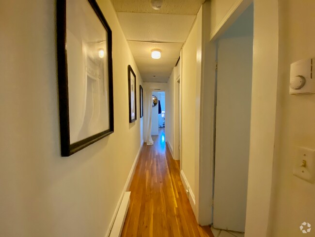Building Photo - 913 Boylston St Unit 6 Rental