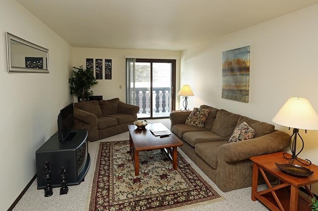 MEADOWBROOK APARTMENTS