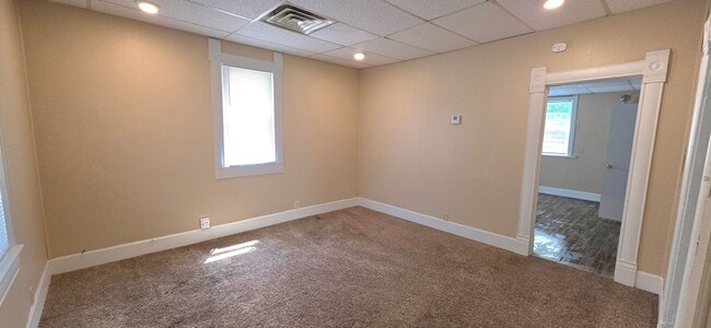 Photo - Cozy home with central heat & air for $650!