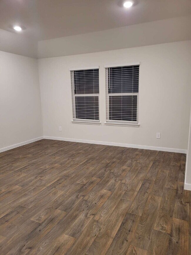 Photo - 211 Callado Cir