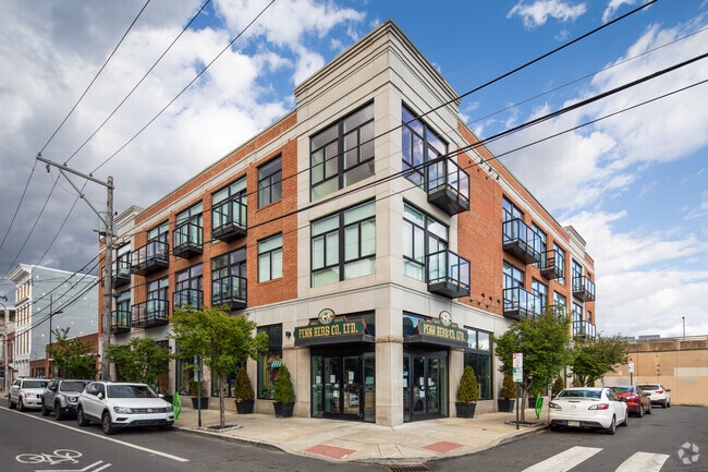 Primary Photo - Liberties Gateway Rental