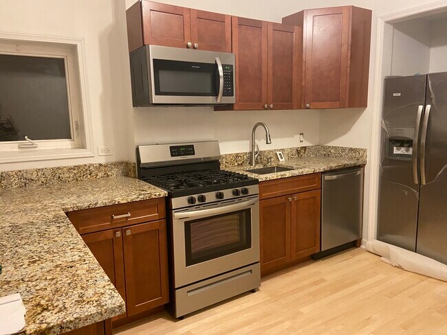 Photo - 2939 W Warren Blvd Unit Floor 1