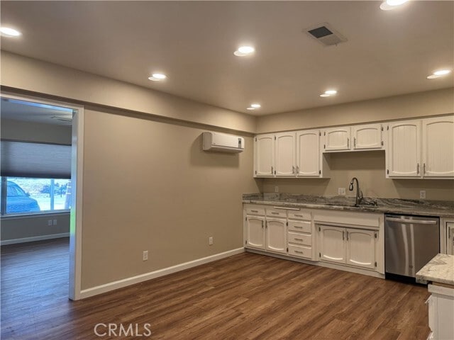 Photo - 2100 Kennedy Ave