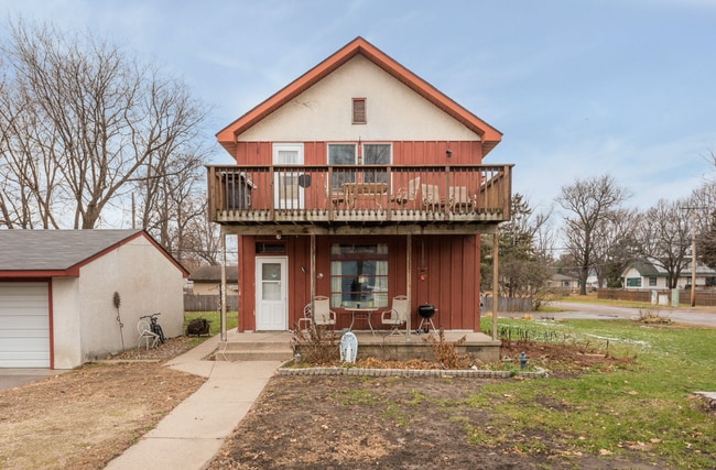 Building Photo - 579 7th Ave Rental