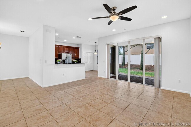 7662 Spatterdock Dr