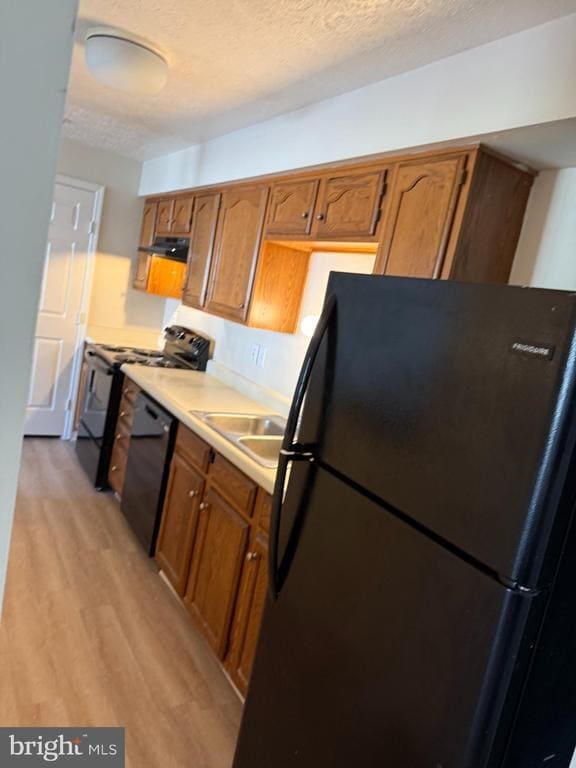 Building Photo - 900 Cedar Crest Ct N Unit 900-E