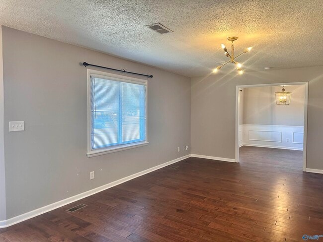 Photo - 10302 Picadilly Ln SW