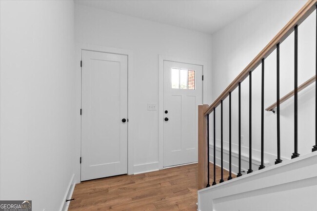 Photo - 3376 Macaiva Aly