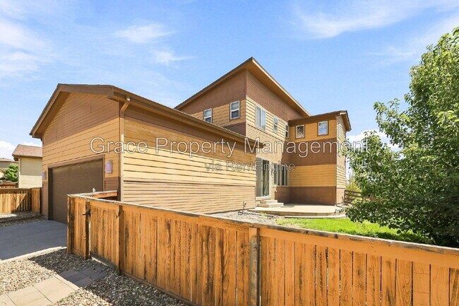 10229 Southlawn Cir
