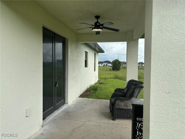 Building Photo - 727 Aletha Ave S Rental