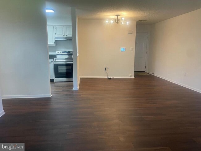 Photo - 1019 Ravens Crest Dr