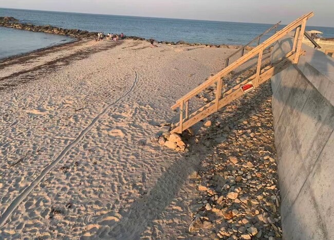 Photo - 300 Ocean St