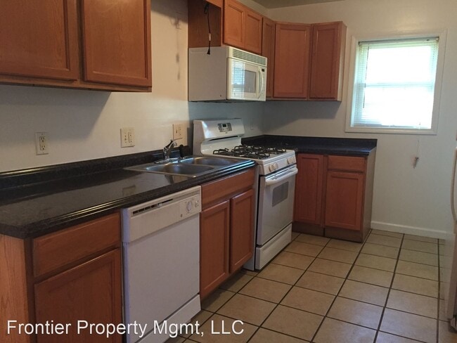 Photo - 2 br, 1 bath House - 1208 Longridge Drive