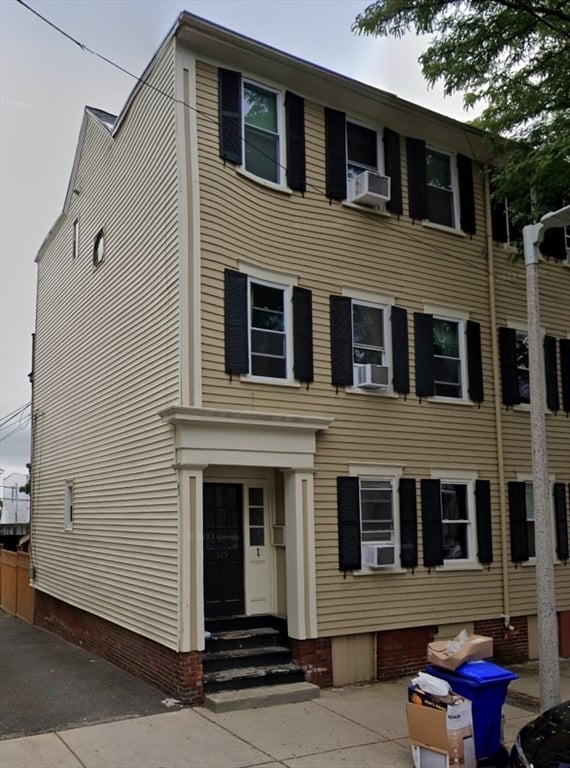Photo - 125 Trenton St Apartment Unit #1