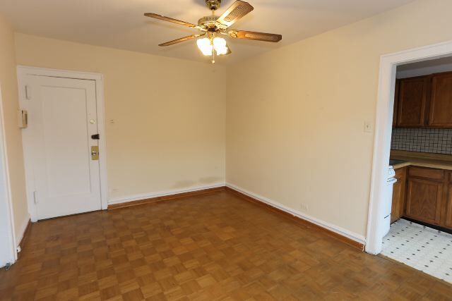 Photo - 653 W Belmont Ave Unit 502