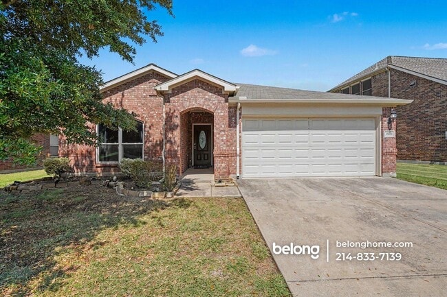 Building Photo - 15833 Coyote Hill Dr
