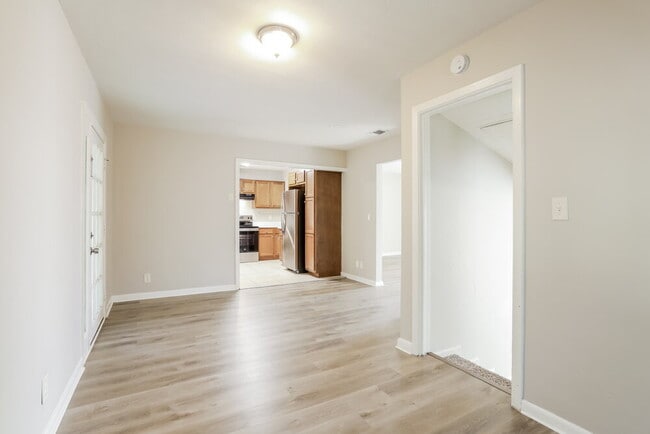 Photo - 4303 Anvers Blvd Casa