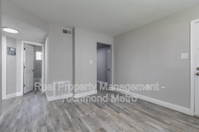 Photo - 1901 Whitcomb St Unit Apt 5