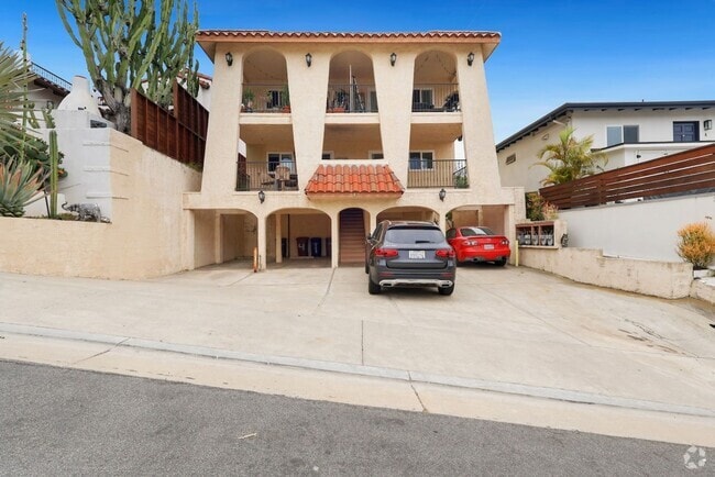 Building Photo - SER241 Unit 2 Rental