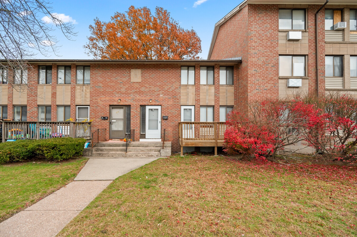 Photo - 10 Henderson Dr Unit 6