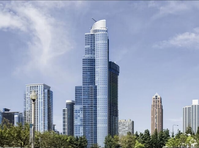 Building Photo - 1211 S Prairie Ave Unit 6202 Rental