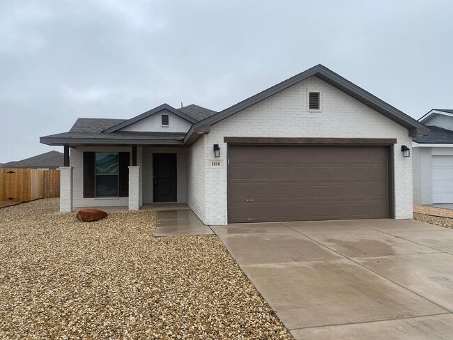 Building Photo - 3 bed 2 bath - Cooper ISD