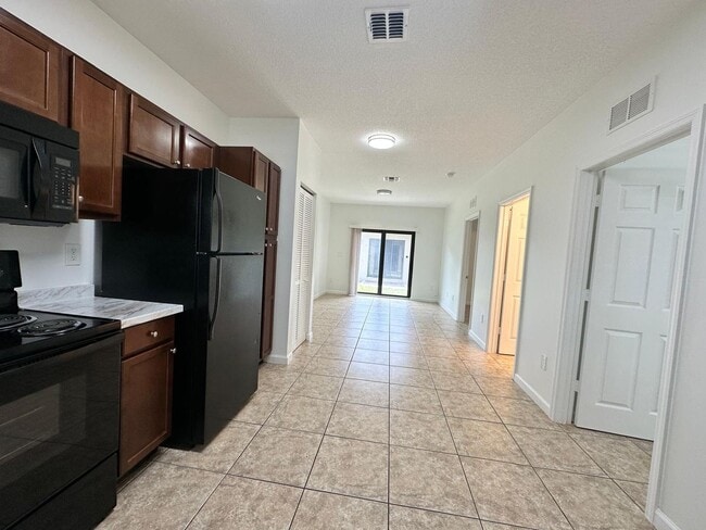 Photo - 1045 Villas LLC (1035 NE 10th Ave) Unit 1