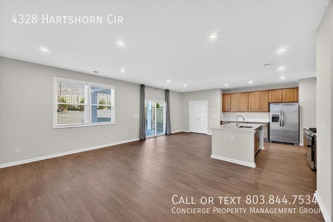 Photo - 4328 Hartshorn Cir