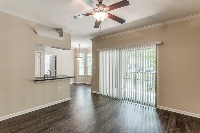 Photo - Limited Time – $500 Gift Card with Move-In! Unit CCG