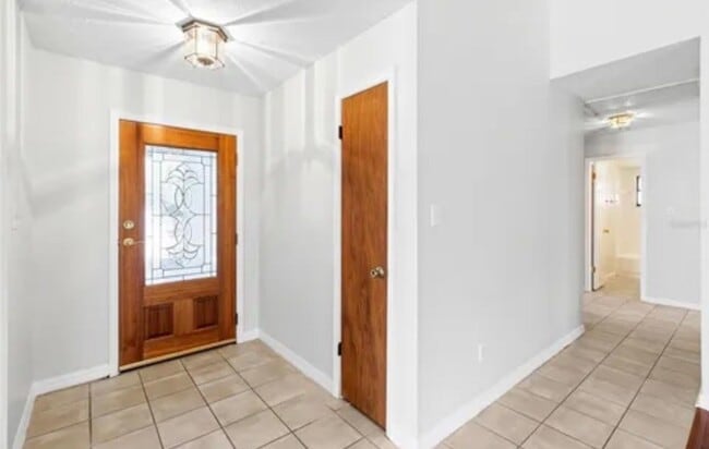 Photo - 15717 Pennington Rd